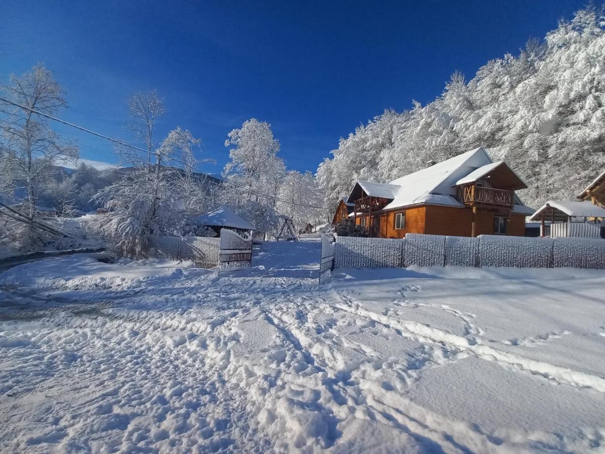Cottage V Gorakh Izki Buitenkant foto