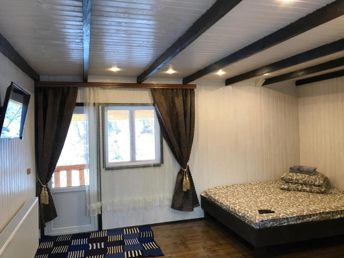 Cottage V Gorakh Izki Buitenkant foto